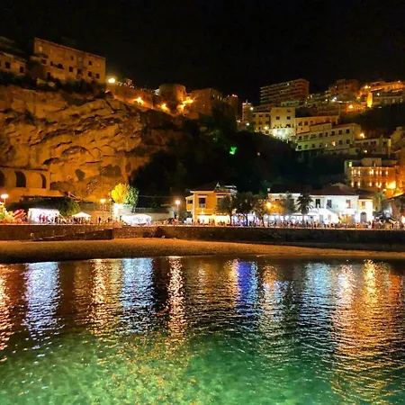 Gæstehus Tramonto Di Calabria