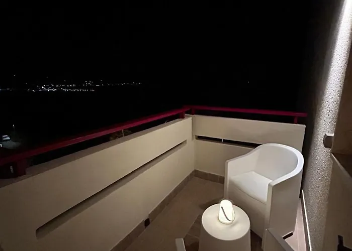 게스트하우스 Tramonto Di Calabria 피조