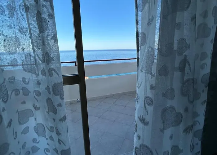 Tramonto Di Calabria 3* 피조